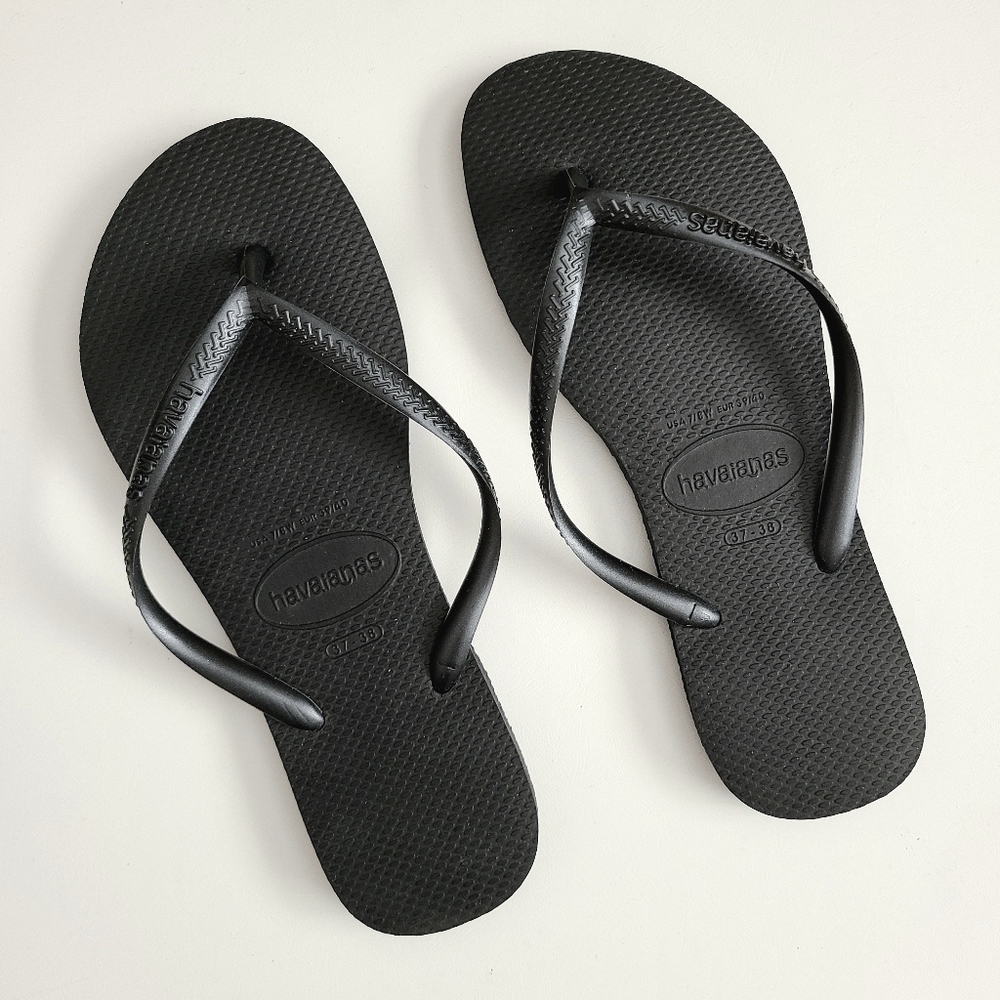 NWT Havaianas flip-flops slippers black 37-38 7/8W
